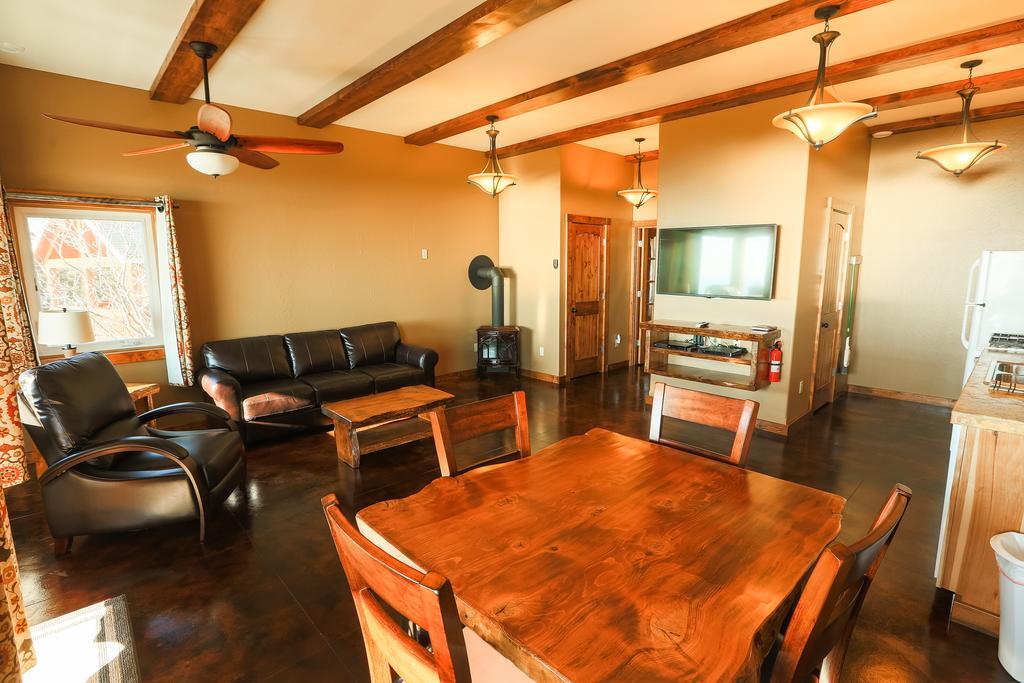 הומר Baycrest Lodge מראה חיצוני תמונה