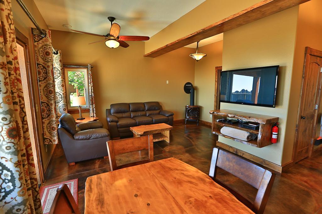 הומר Baycrest Lodge מראה חיצוני תמונה